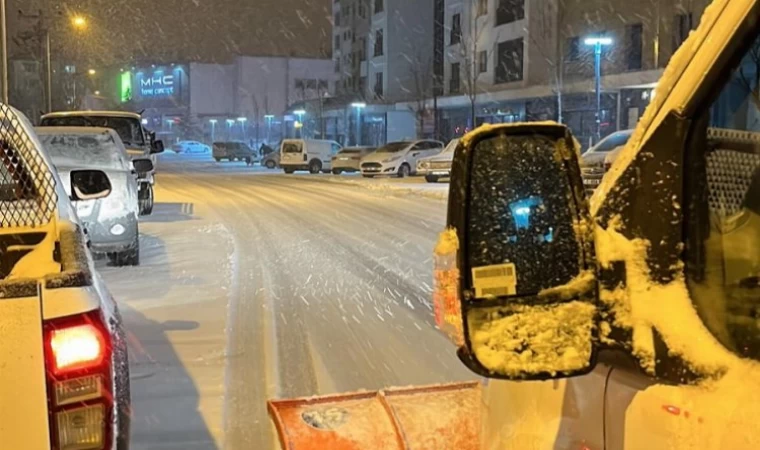 Nevşehir Belediyesi’nden karla mücadele