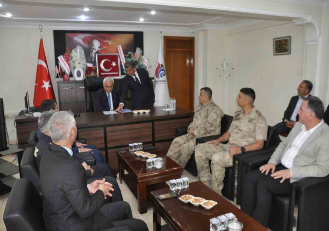 Vali Avni Çakırdan belediye başkanlarına ziyareti