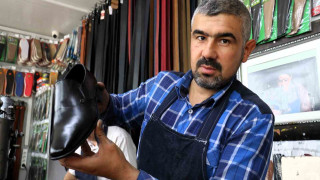 Malatyalı ayakkabı profesöründen, Cumhurbaşkanı Erdoğana özel ayakkabı